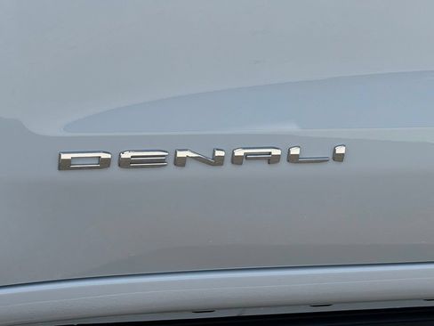 Used 2026 GMC Sierra 1500 Denali AWD/4WD image 43