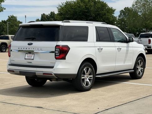 Used 2022 Ford Expedition Max Limited RWD image 4
