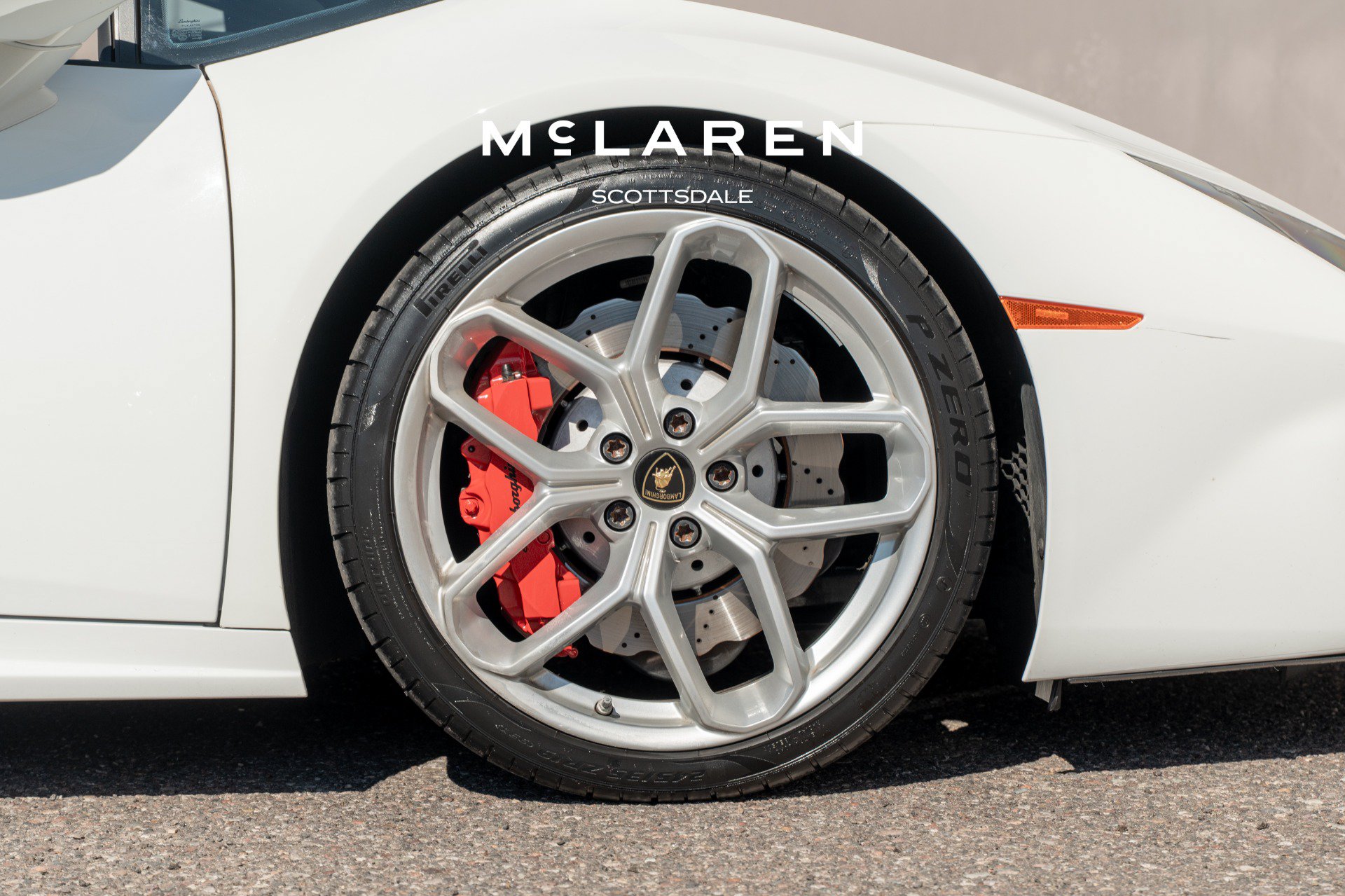 Used 2018 Lamborghini Huracan LP 580-2 RWD image 29