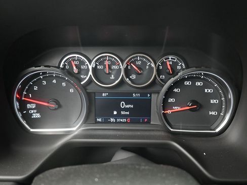 Used 2022 Chevrolet Suburban LS image 11