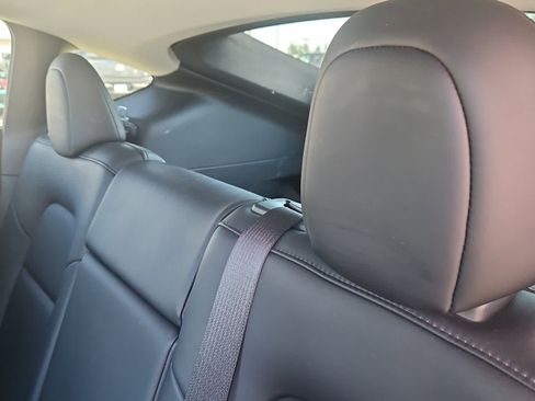 Used 2022 Tesla Model Y Performance image 12