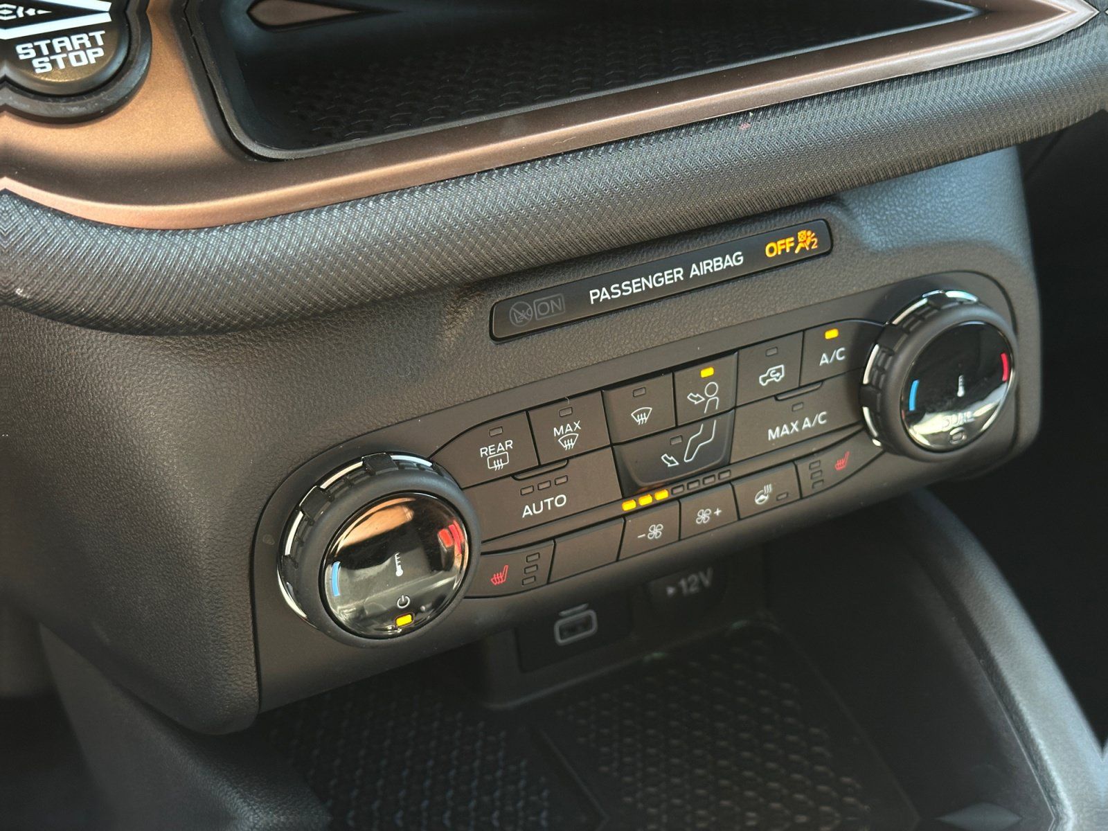 Used 2024 Ford Bronco Sport Outer Banks AWD/4WD image 16