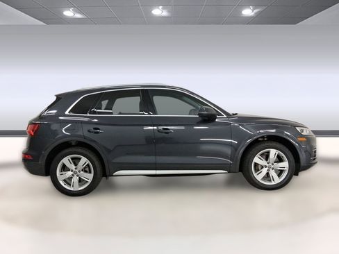Used 2018 Audi Q5 2.0T Premium Plus w/ Premium Plus Package image 8