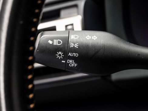 Used 2019 Lexus RC 300 image 32