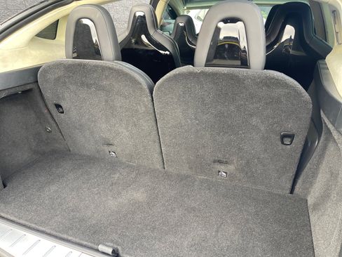 Used 2016 Tesla Model X 70D image 18