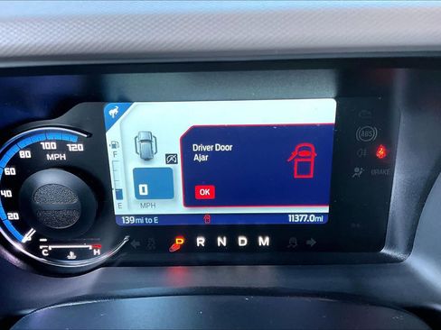 Used 2024 Ford Bronco Wildtrak image 24