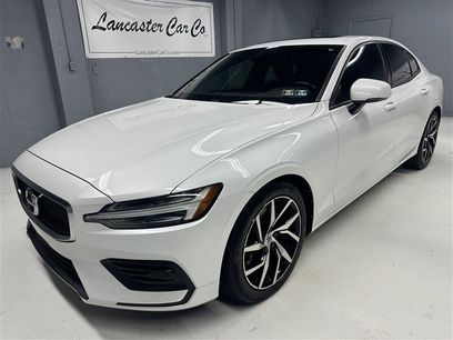 Used 2019 Volvo S60 T6 Momentum w/ Premium Package