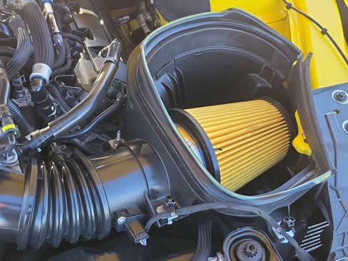 Used 2016 Ford Mustang Shelby GT350 w/ Technology Package image 32