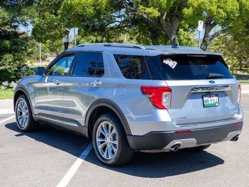 Used 2021 Ford Explorer Limited w/ Equipment Group 301A image 7