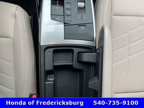 Used 2025 BMW X1 xDrive28i w/ Premium Package AWD/4WD image 42