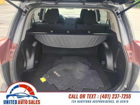 Used 2013 Toyota RAV4 XLE AWD/4WD image 11