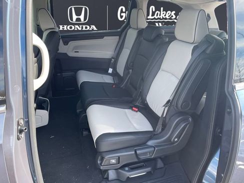 Certified 2026 Honda Odyssey Elite image 13