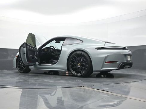 Certified 2025 Porsche 911 Carrera S image 27