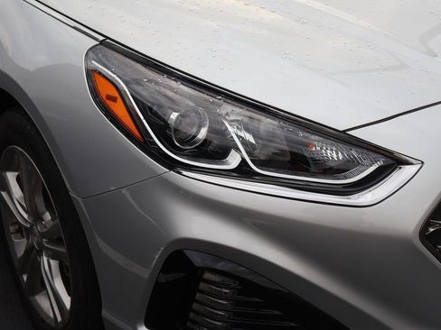Used 2019 Hyundai Sonata SEL FWD image 4