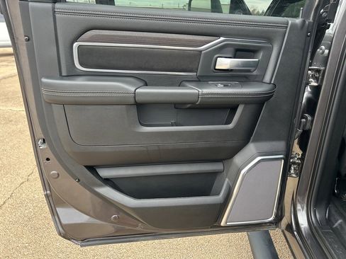 Used 2025 RAM 5500 Tradesman w/ Laramie Trim Package image 9