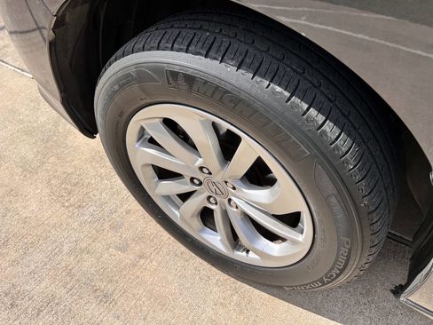 Used 2016 Acura RDX FWD w/ Technology Package image 36