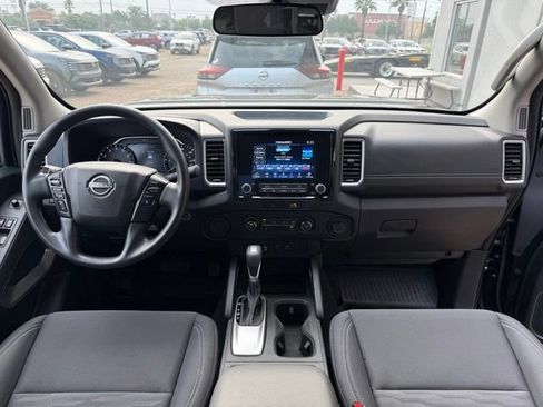 Certified 2023 Nissan Frontier SV w/ Technology Package RWD image 24