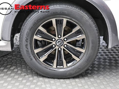 Used 2017 Nissan Armada Platinum AWD/4WD image 8