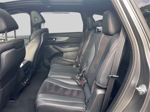 Used 2023 Acura MDX A-Spec image 14