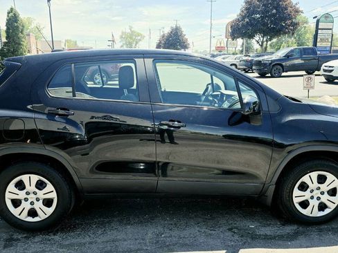 Used 2016 Chevrolet Trax LS FWD image 7