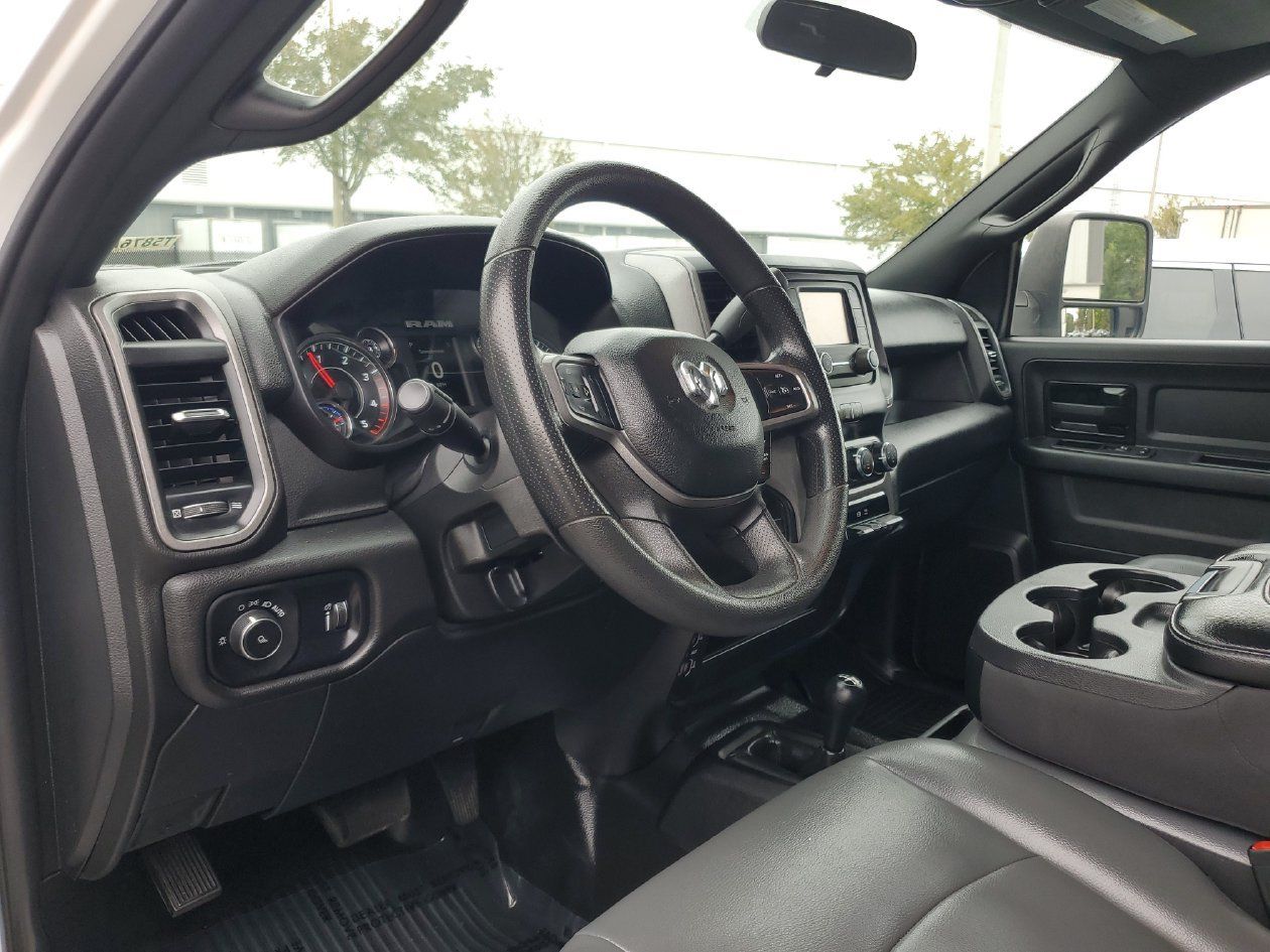 Used 2023 RAM 2500 Tradesman w/ Chrome Appearance Group AWD/4WD image 19