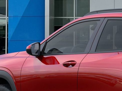 New 2026 Chevrolet Trax LT FWD image 12