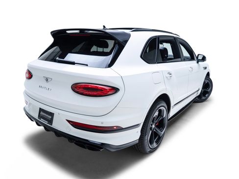 Used 2022 Bentley Bentayga AWD/4WD image 68