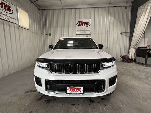 Used 2023 Jeep Grand Cherokee L Overland AWD/4WD image 16