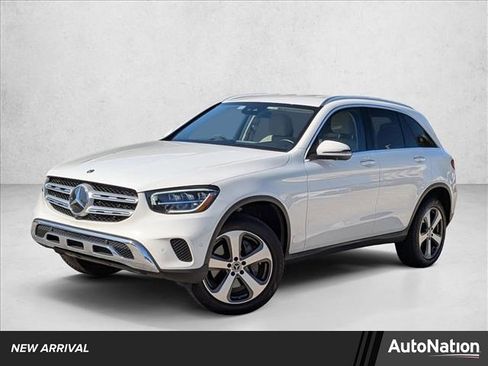 Certified 2022 Mercedes-Benz GLC 300 4MATIC image 1