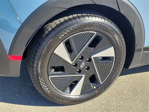 New 2026 Hyundai Ioniq 5 SE image 24