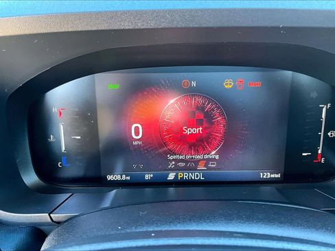 Certified 2025 Ford Maverick XLT image 26