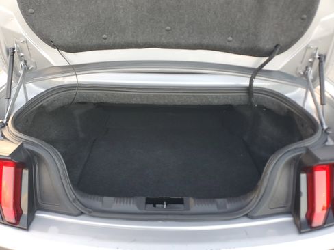 Used 2023 Ford Mustang Premium image 28