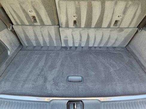 Used 2024 Jeep Grand Wagoneer Series III w/ Flexible Seating Group AWD/4WD image 36
