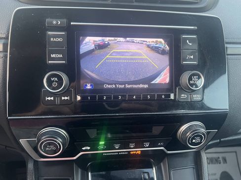 Used 2018 Honda CR-V LX image 31
