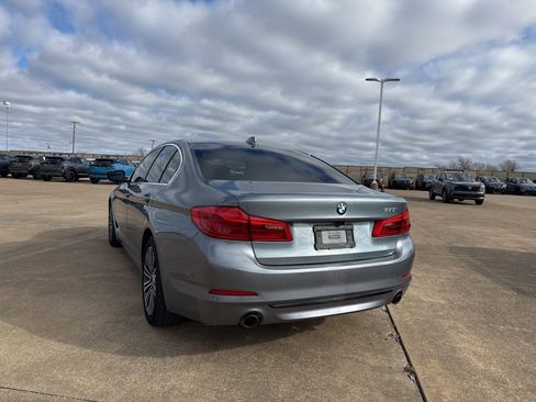 Used 2019 BMW 530i w/ Convenience Package image 6