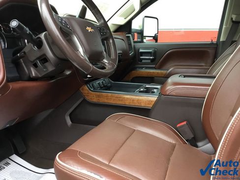 Used 2016 Chevrolet Silverado 3500 High Country w/ Duramax Plus Package image 29