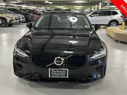 Used 2024 Volvo S60 T8 Core w/ Climate Package AWD/4WD image 2
