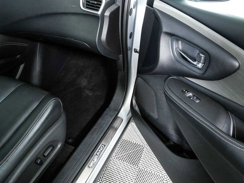 Used 2015 Nissan Murano Platinum w/ Platinum Technology Package AWD/4WD image 24