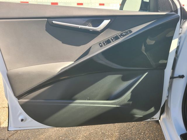 Used 2024 Kia Niro Wind w/ Wind Preserve Package FWD image 16