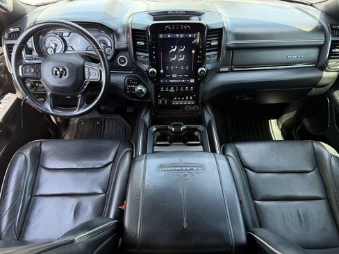 Used 2022 RAM 1500 Limited AWD/4WD image 10