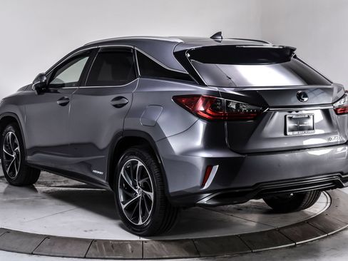 Used 2017 Lexus RX 450h AWD w/ Luxury Package image 4