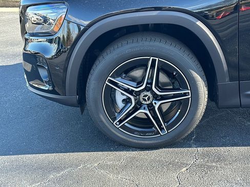 New 2026 Mercedes-Benz GLB 250 image 12