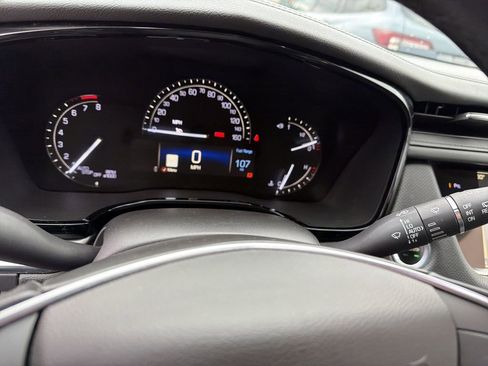 Used 2018 Cadillac XT5 Premium Luxury image 18