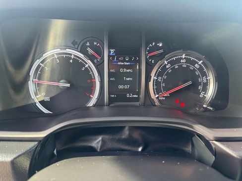 Used 2023 Toyota 4Runner TRD Off-Road Premium AWD/4WD image 12