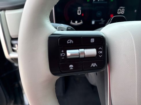 Used 2026 Hyundai Santa Fe SEL image 17