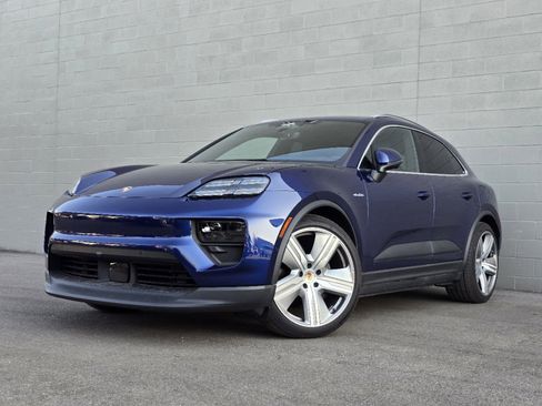 Used 2024 Porsche Macan 4 Electric image 1