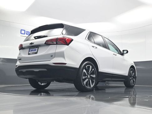 Used 2022 Chevrolet Equinox LT w/ LPO, Blackout Package FWD image 43