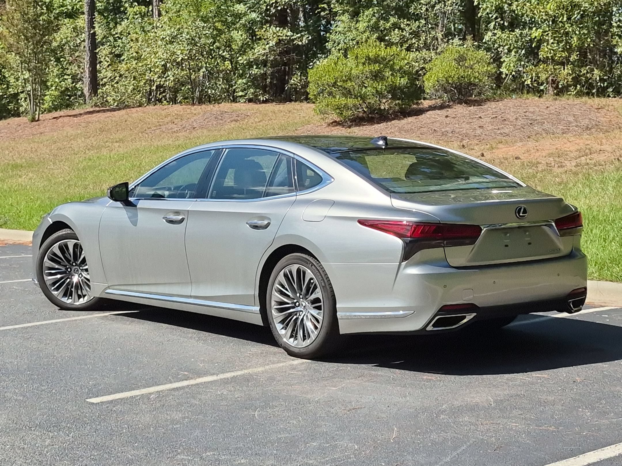 Used 2023 Lexus LS 500 w/ Interior Upgrade Package RWD image 3
