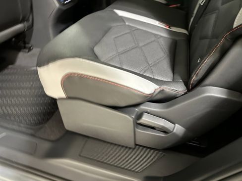 New 2026 Volkswagen Atlas Peak Edition AWD/4WD image 23