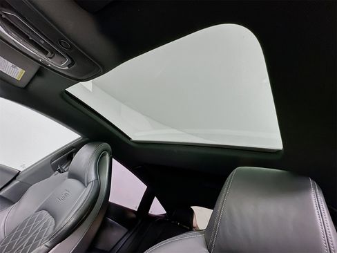 Used 2021 Audi S5 Premium Plus w/ Premium Plus Package image 22